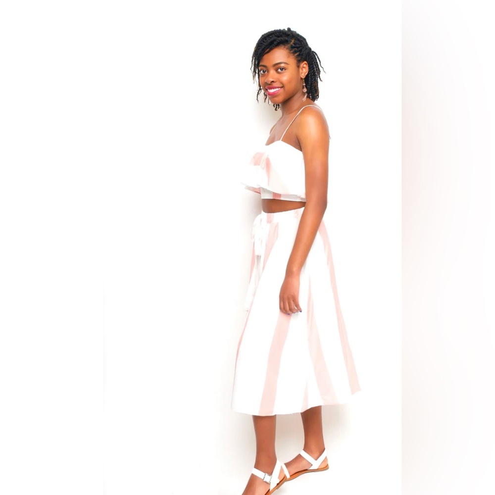 L’ATISTE Pink AND WHITE STRIPE SKIRT SET.